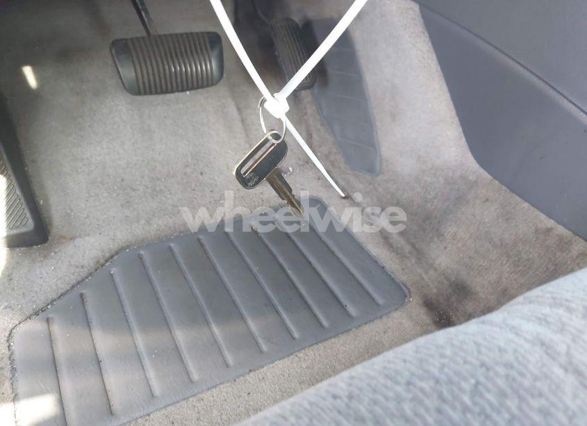 Photo 11 of 2000 Toyota Camry LE (VIN JT2BG22K8Y0396035)