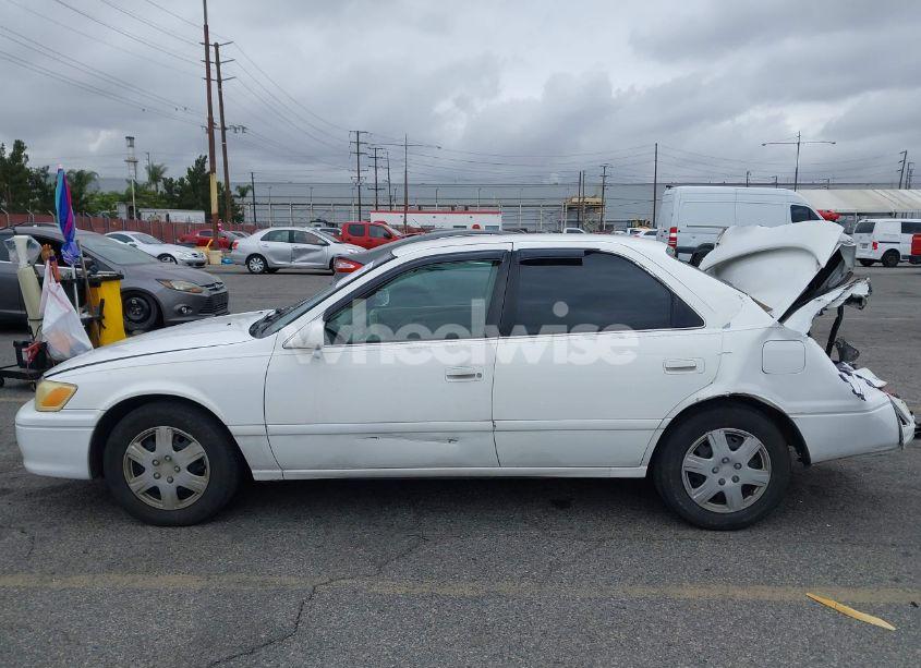 Photo 12 of 2001 Toyota Camry LE (VIN JT2BG22KX10538357)