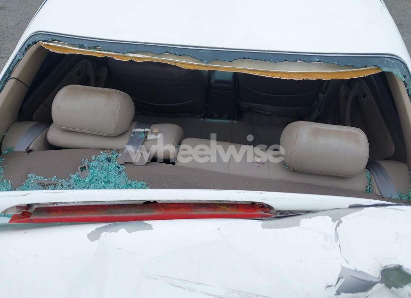 Photo 13 of 2001 Toyota Camry LE (VIN JT2BG22KX10538357)