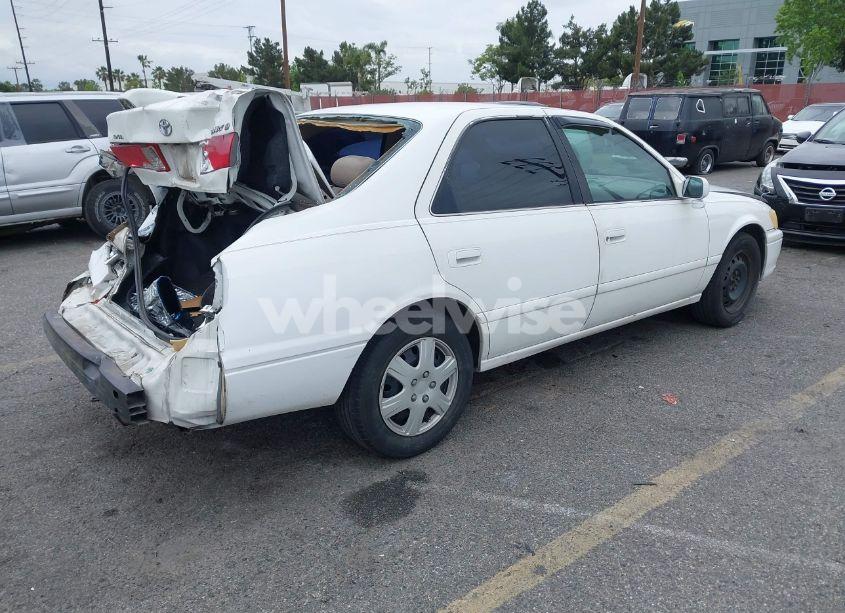 Photo 4 of 2001 Toyota Camry LE (VIN JT2BG22KX10538357)