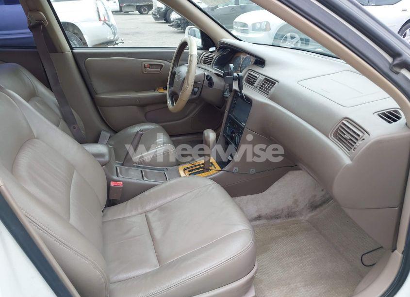 Photo 5 of 2001 Toyota Camry LE (VIN JT2BG22KX10538357)