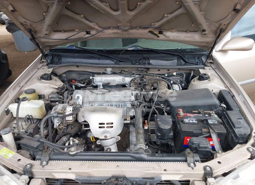 Photo 10 of 2000 Toyota Camry XLE (VIN JT2BG28K0Y0424451)
