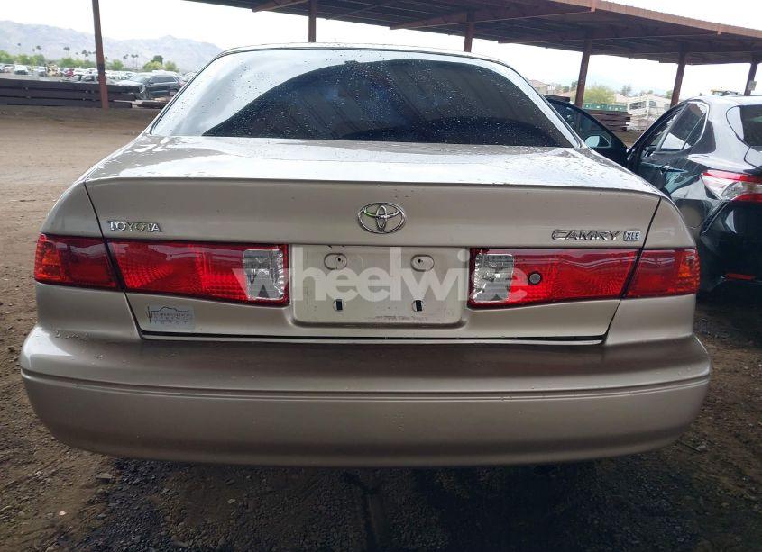Photo 16 of 2000 Toyota Camry XLE (VIN JT2BG28K0Y0424451)