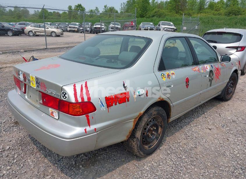 Photo 4 of 2001 Toyota Camry XLE (VIN JT2BG28K110541221)