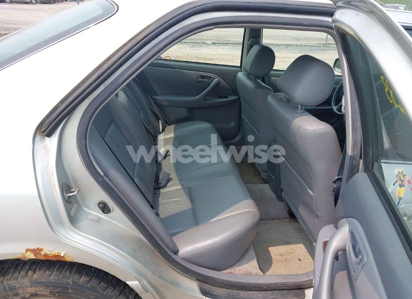 Photo 8 of 2001 Toyota Camry XLE (VIN JT2BG28K110541221)