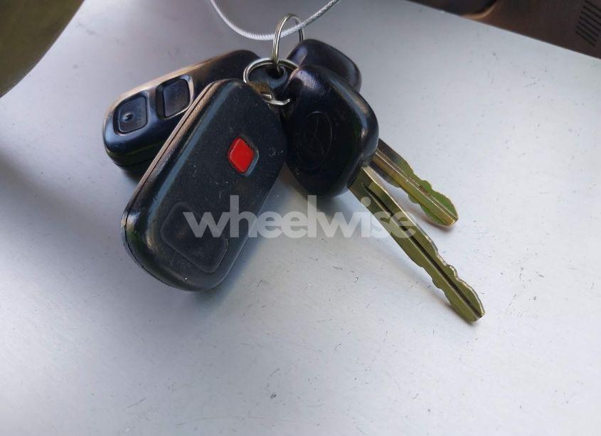 Photo 11 of 2003 Toyota Prius (VIN JT2BK12U130071262)