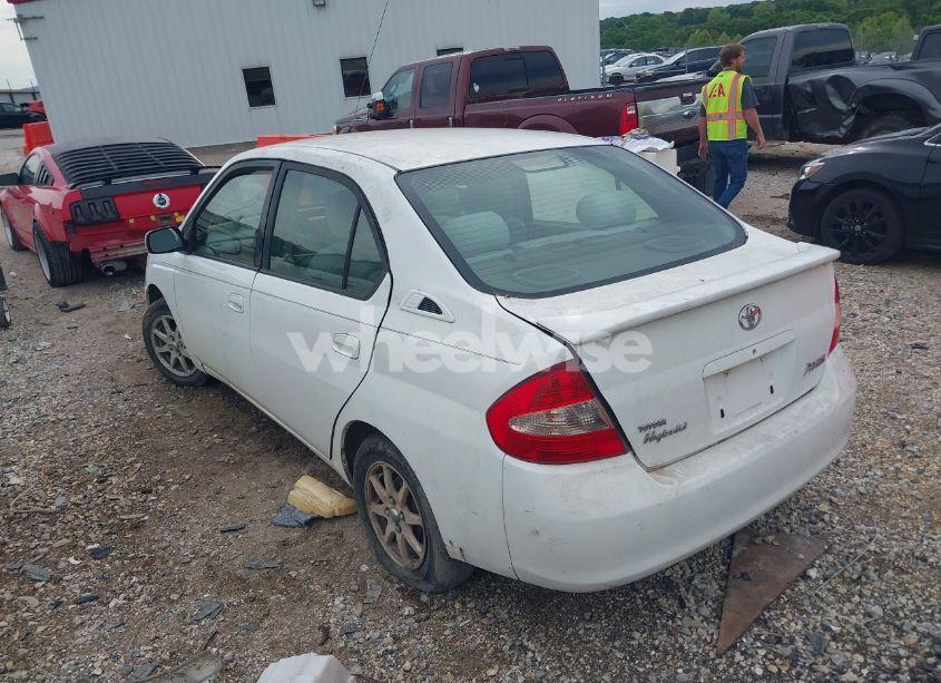 Photo 3 of 2003 Toyota Prius (VIN JT2BK12U330083316)