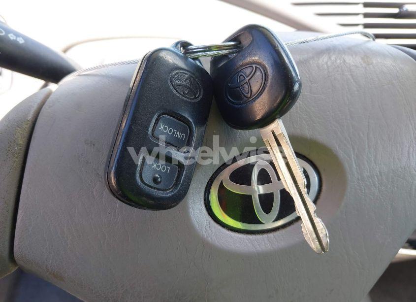 Photo 11 of 2003 Toyota Prius (VIN JT2BK12UX30072488)