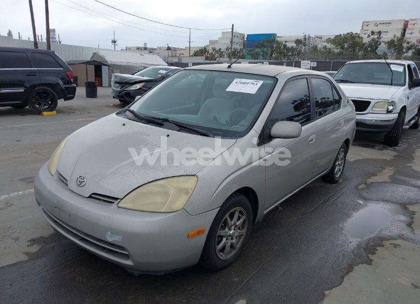 Photo 2 of 2002 Toyota Prius (VIN JT2BK18U120065659)