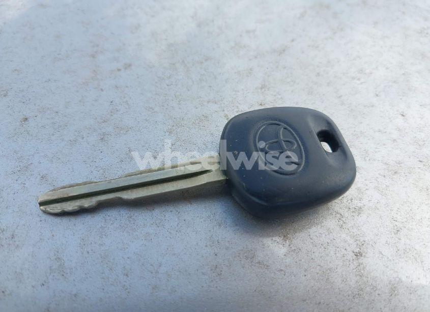 Photo 11 of 2002 Toyota Prius (VIN JT2BK18U120067170)