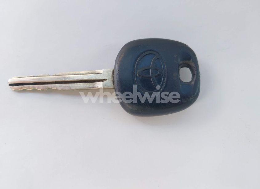 Photo 11 of 2002 Toyota Prius (VIN JT2BK18U320055313)