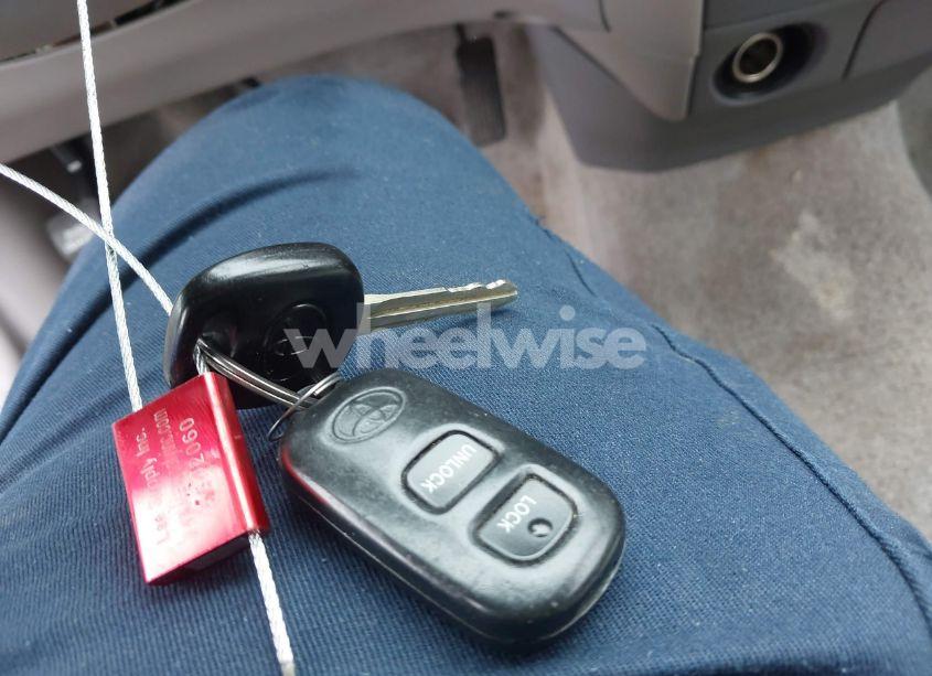 Photo 11 of 2003 Toyota Prius (VIN JT2BK18U730072388)