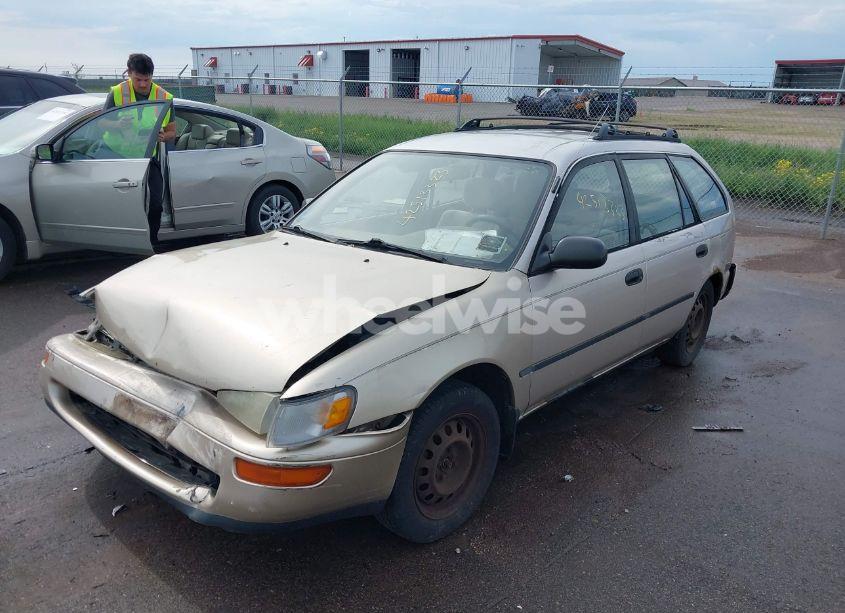 Photo 2 of 1996 Toyota Corolla DX (VIN JT2EB02E6T0109729)