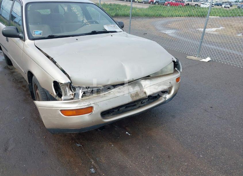 Photo 6 of 1996 Toyota Corolla DX (VIN JT2EB02E6T0109729)