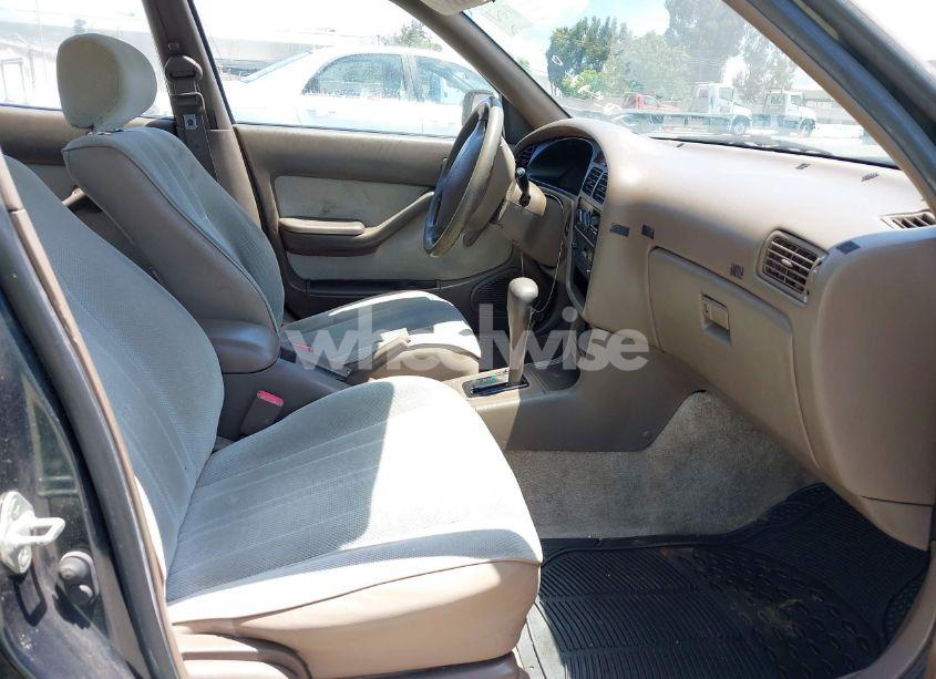 Photo 5 of 1993 Toyota Camry DX (VIN JT2SK11E9P0132860)