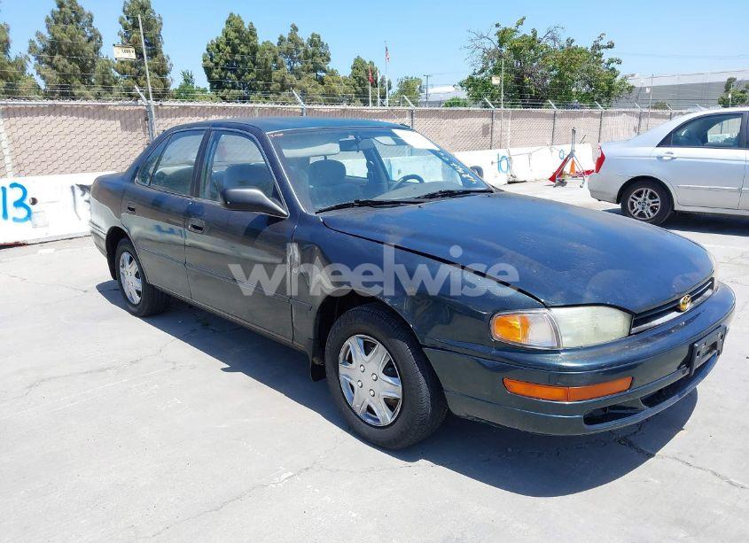 Photo 6 of 1993 Toyota Camry DX (VIN JT2SK11E9P0132860)