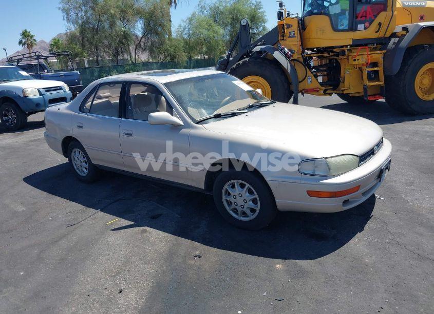 1993 Toyota Camry XLE (VIN JT2SK13E8P0187670) main photo