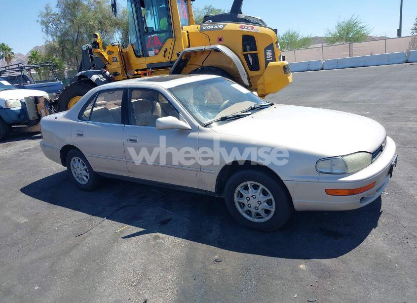 Photo 12 of 1993 Toyota Camry XLE (VIN JT2SK13E8P0187670)