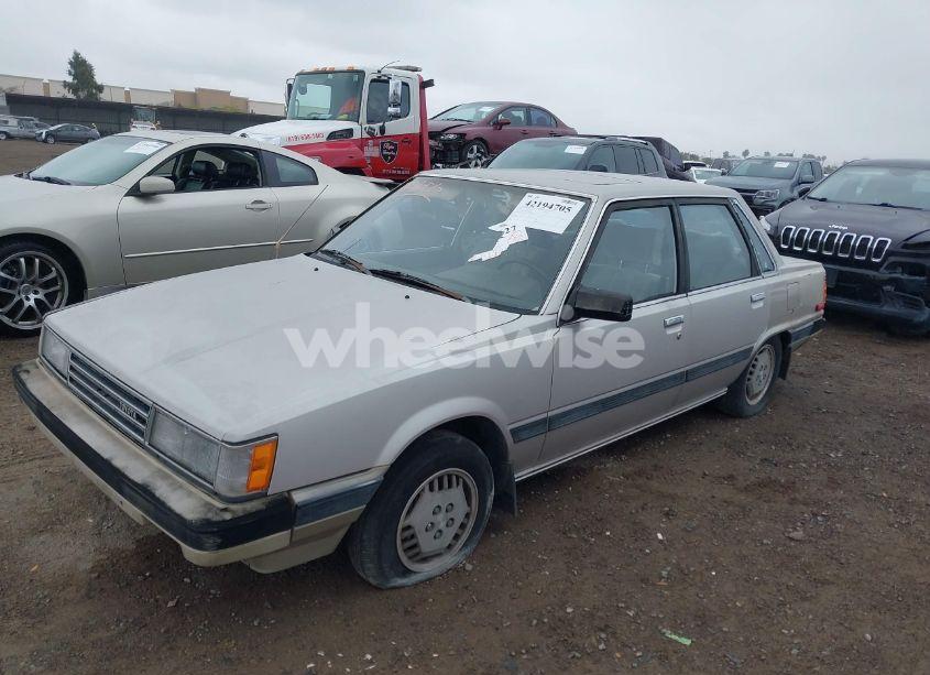 Photo 2 of 1985 Toyota Camry LE (VIN JT2SV16E9F0351378)