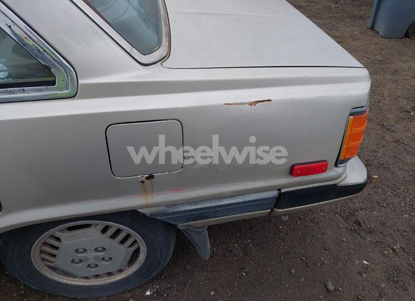 Photo 6 of 1985 Toyota Camry LE (VIN JT2SV16E9F0351378)