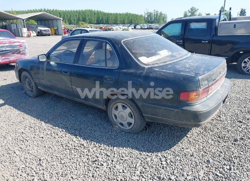 Photo 3 of 1993 Toyota Camry LE (VIN JT2VK12E8P0229480)