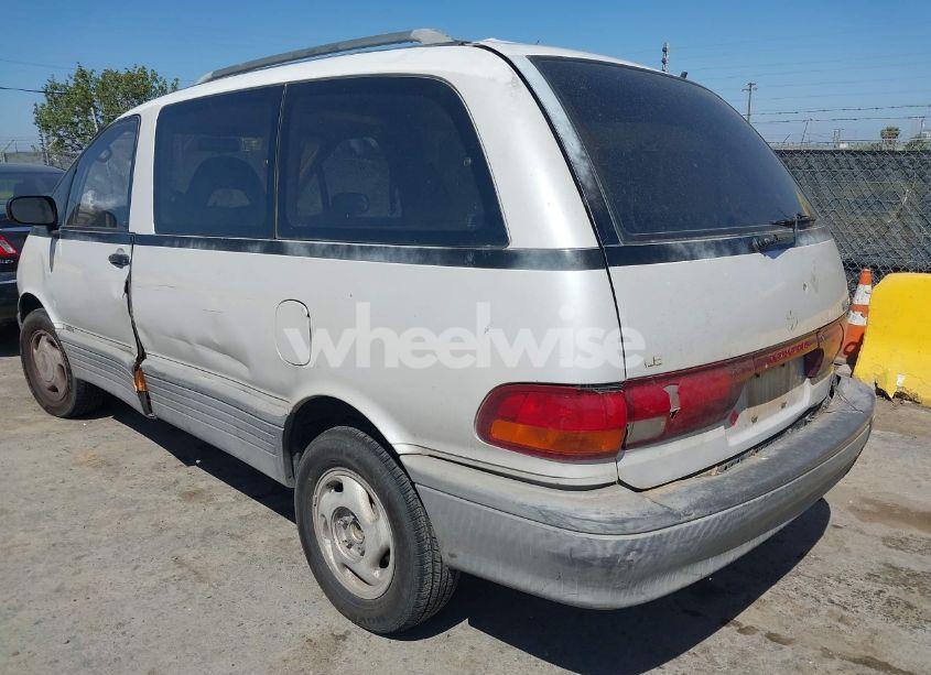 Photo 3 of 1992 Toyota Previa LE (VIN JT3AC22S3N1005091)