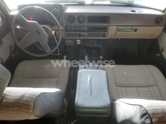 Photo 10 of 1983 TOYOTA LAND CRUISER FJ60 N/A (VIN JT3FJ60G6D0065114)