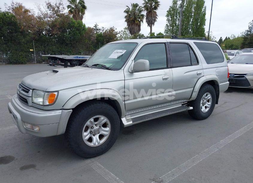 Photo 2 of 2001 Toyota 4runner SR5 V6 (VIN JT3GN86R010204792)