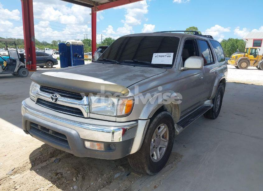 Photo 2 of 2002 Toyota 4runner SR5 V6 (VIN JT3GN86R020243996)