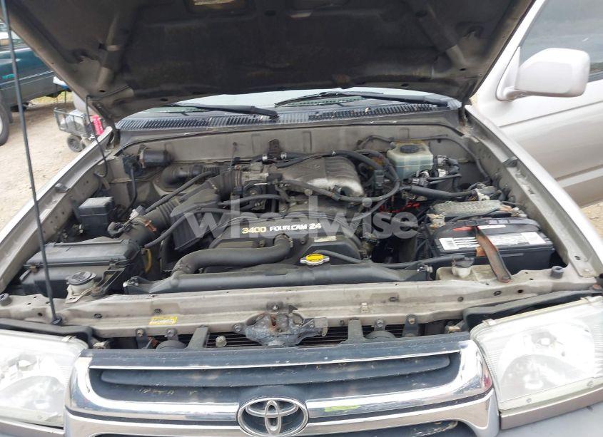 Photo 10 of 2002 Toyota 4runner SR5 V6 (VIN JT3GN86R120240511)