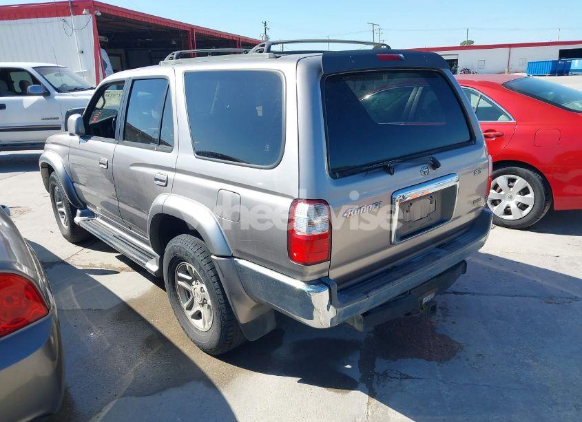 Photo 3 of 2002 Toyota 4runner SR5 V6 (VIN JT3GN86R220250545)