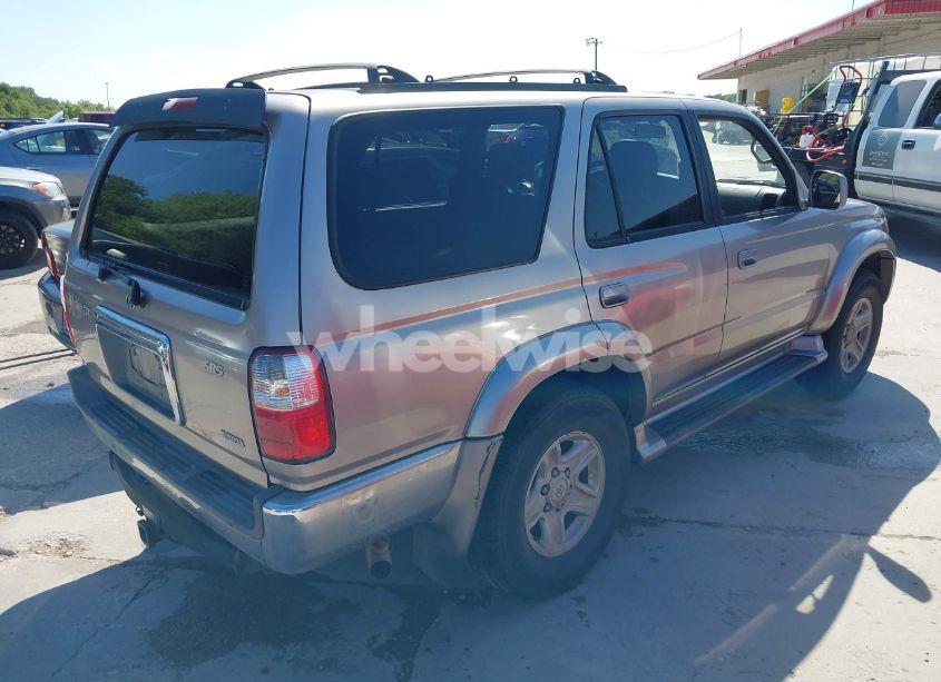Photo 4 of 2002 Toyota 4runner SR5 V6 (VIN JT3GN86R220250545)