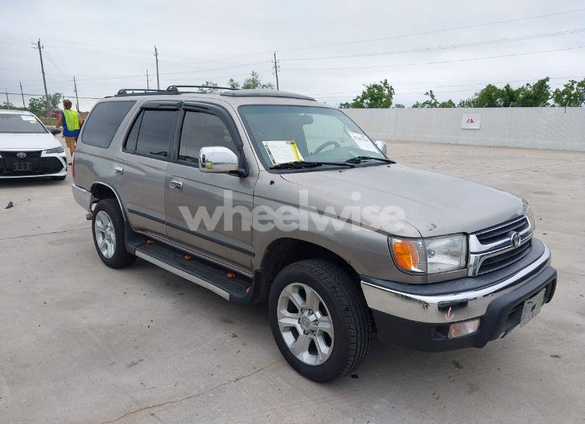 2002 Toyota 4runner SR5 V6 (VIN JT3GN86R620219668) main photo