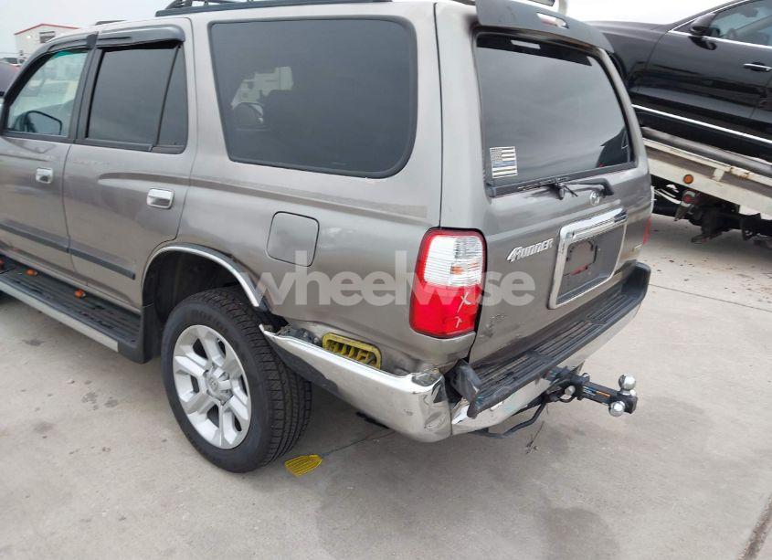 Photo 6 of 2002 Toyota 4runner SR5 V6 (VIN JT3GN86R620219668)