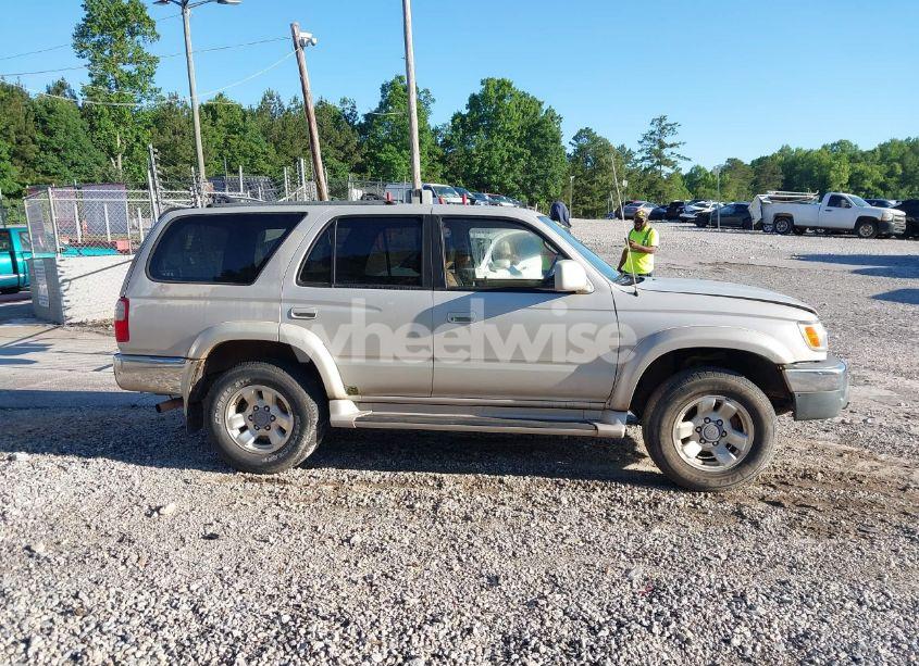 Photo 13 of 2000 Toyota 4runner SR5 V6 (VIN JT3GN86R6Y0149405)