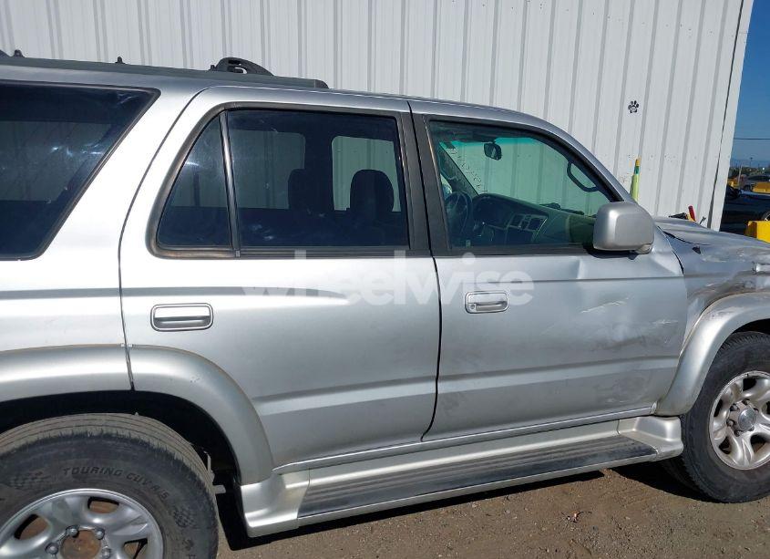 Photo 13 of 2001 Toyota 4runner SR5 V6 (VIN JT3GN86R810204300)