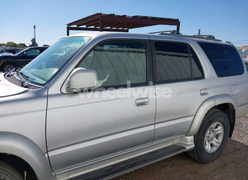 Photo 14 of 2001 Toyota 4runner SR5 V6 (VIN JT3GN86R810204300)