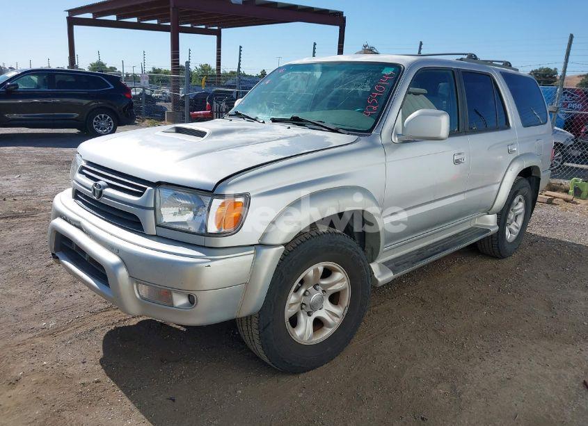 Photo 2 of 2001 Toyota 4runner SR5 V6 (VIN JT3GN86R810204300)