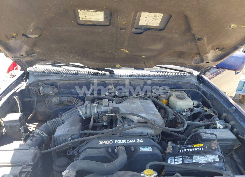 Photo 10 of 2002 Toyota 4runner SR5 V6 (VIN JT3GN86R820243521)