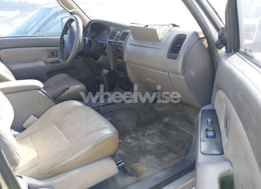 Photo 5 of 2002 Toyota 4runner SR5 V6 (VIN JT3GN86R920224833)