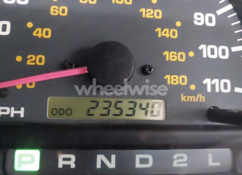 Photo 15 of 2002 Toyota 4runner SR5 (VIN JT3GN86RX20252690)