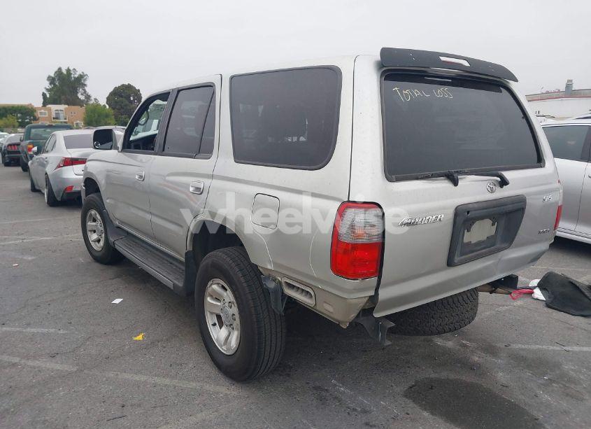 Photo 3 of 1999 Toyota 4runner SR5 V6 (VIN JT3GN86RXX0130788)