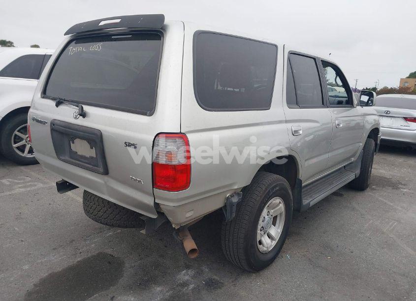 Photo 4 of 1999 Toyota 4runner SR5 V6 (VIN JT3GN86RXX0130788)