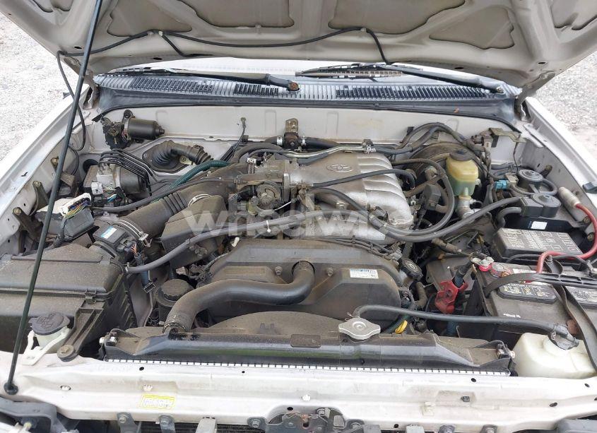 Photo 10 of 1998 Toyota 4runner SR5 V6 LIMITED (VIN JT3GN87R9W0090037)