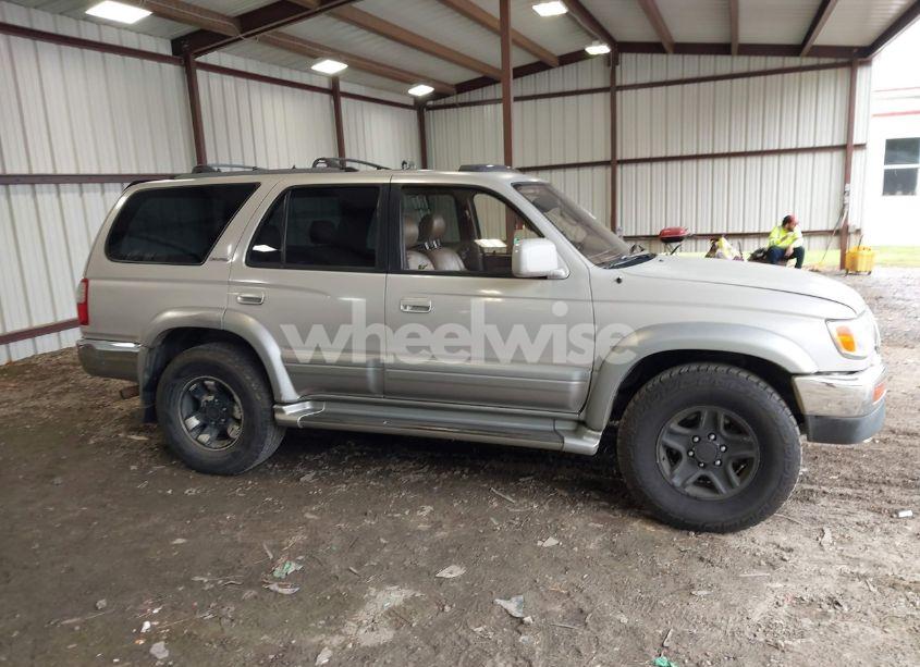 Photo 13 of 1998 Toyota 4runner SR5 V6 LIMITED (VIN JT3GN87R9W0090037)