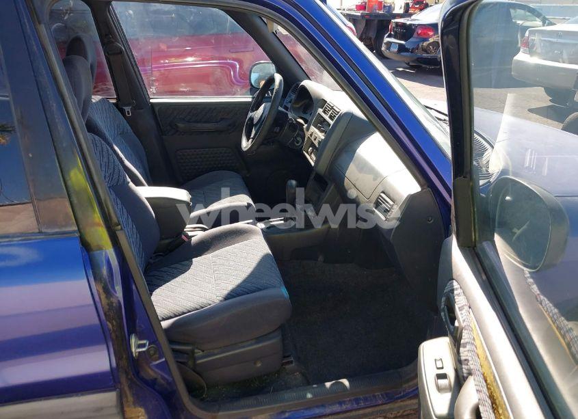 Photo 5 of 1998 Toyota Rav4 (VIN JT3GP10V0W0023657)