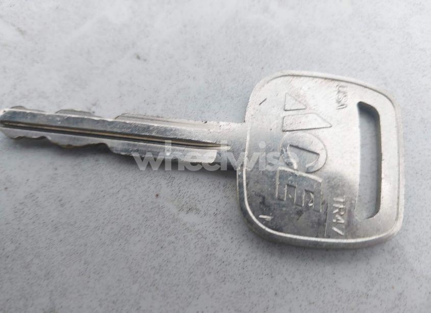 Photo 11 of 1998 Toyota Rav4 (VIN JT3GP10V0W0026669)