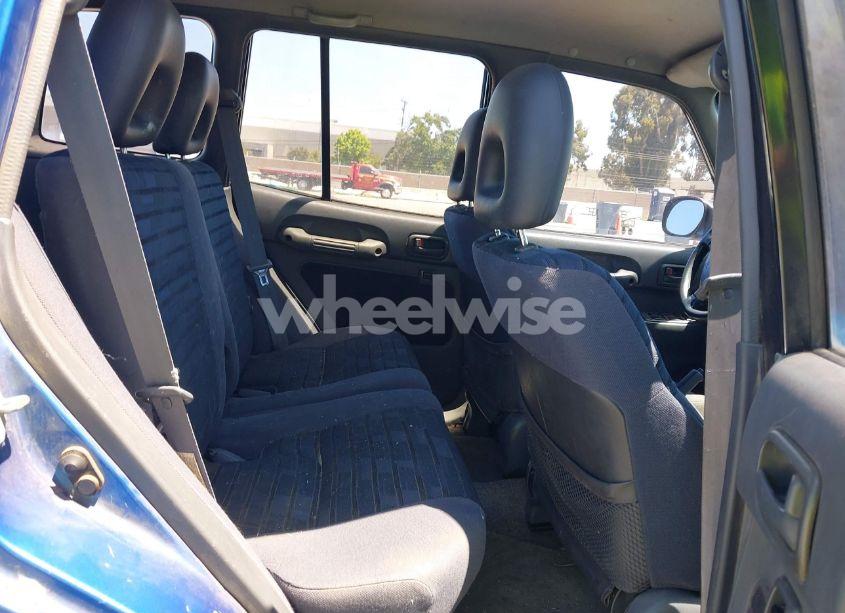 Photo 8 of 1997 Toyota Rav4 N/A (VIN JT3GP10V2V0017423)