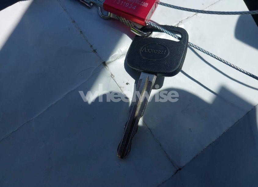 Photo 11 of 1998 Toyota Rav4 (VIN JT3GP10V2W0032246)