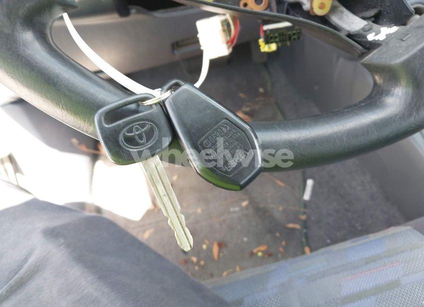 Photo 11 of 1996 Toyota Rav4 N/A (VIN JT3GP10V5T7002855)